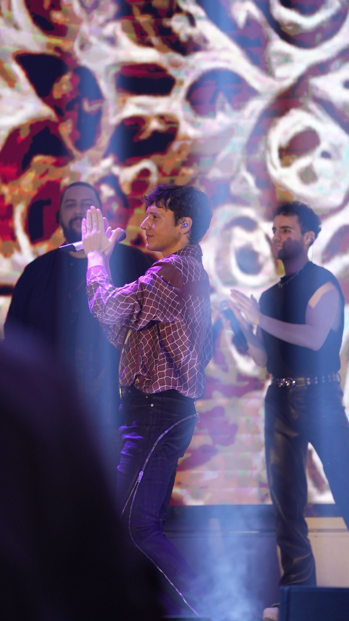 Edis’ten Kıbrıs’ta İlk Konser: “Yaza Bomba Gibi Geliyoruz”