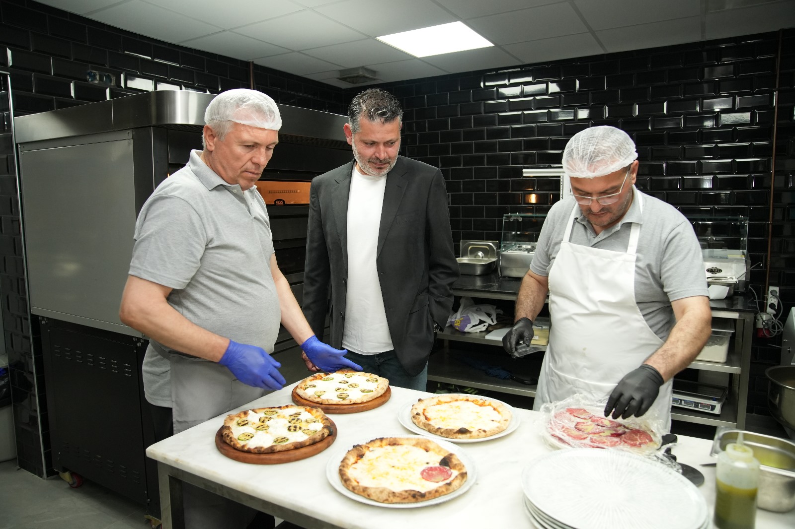 Urla’nın en yenisi Pavilion’un olmazsa olmazı Ege otları