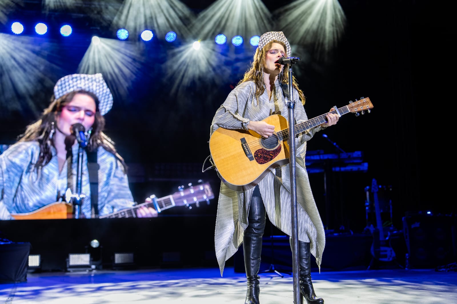 Nil Karaibrahimgil’den Ankara Oran Açıkhava’da Yıldız Gibi Parlayan Gece
