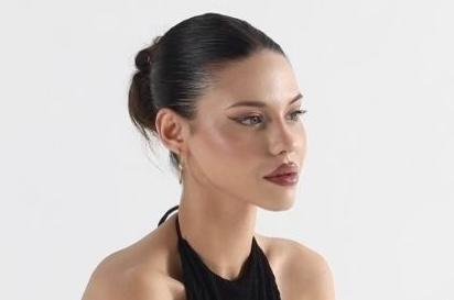 Podyumların Genç ve iddialı modeli Sıla ökdem