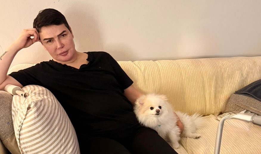 UĞUR BELENK’TEN SEVENLERİNE ÜZÜCÜ HABER… SAHNELERİNE DOKTORUNDAN YASAK GELDİ!