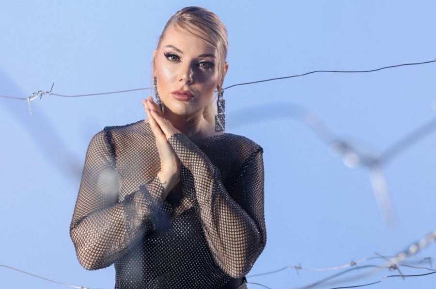 BESTE AÇAR’DAN İDDİALI TV PROGRAMI