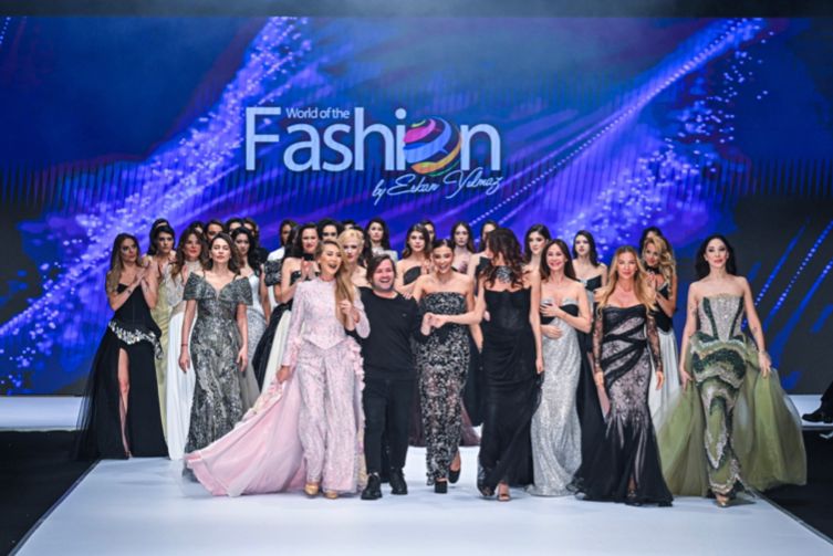 TOP MODELLERDEN ÖRNEK BİRLİKTELİK