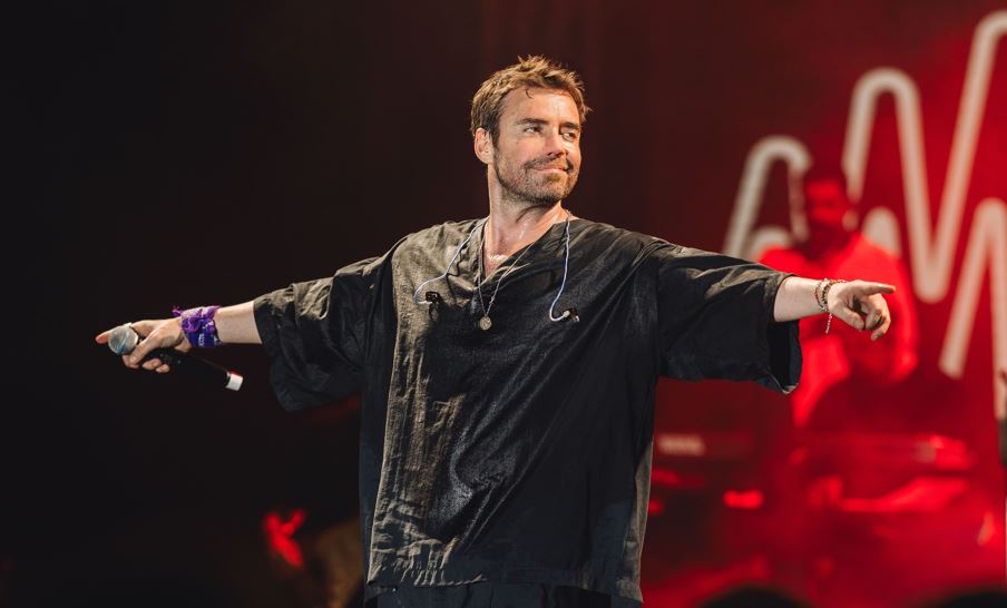 Murat Dalkılıç’tan 30 Konserlik Yaz Maratonu