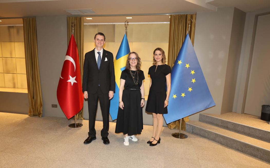 Feyzi Kaya İsveç Fahri Konsolosu oldu