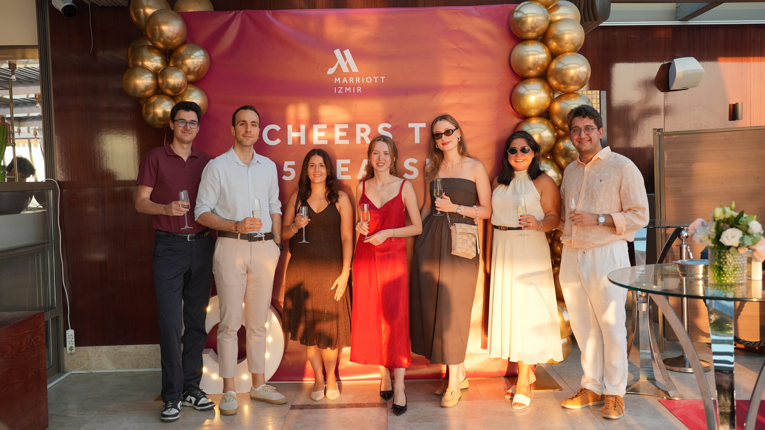 İZMİR MARRIOTT BAŞARILARLA DOLU 5. YILINI KUTLADI